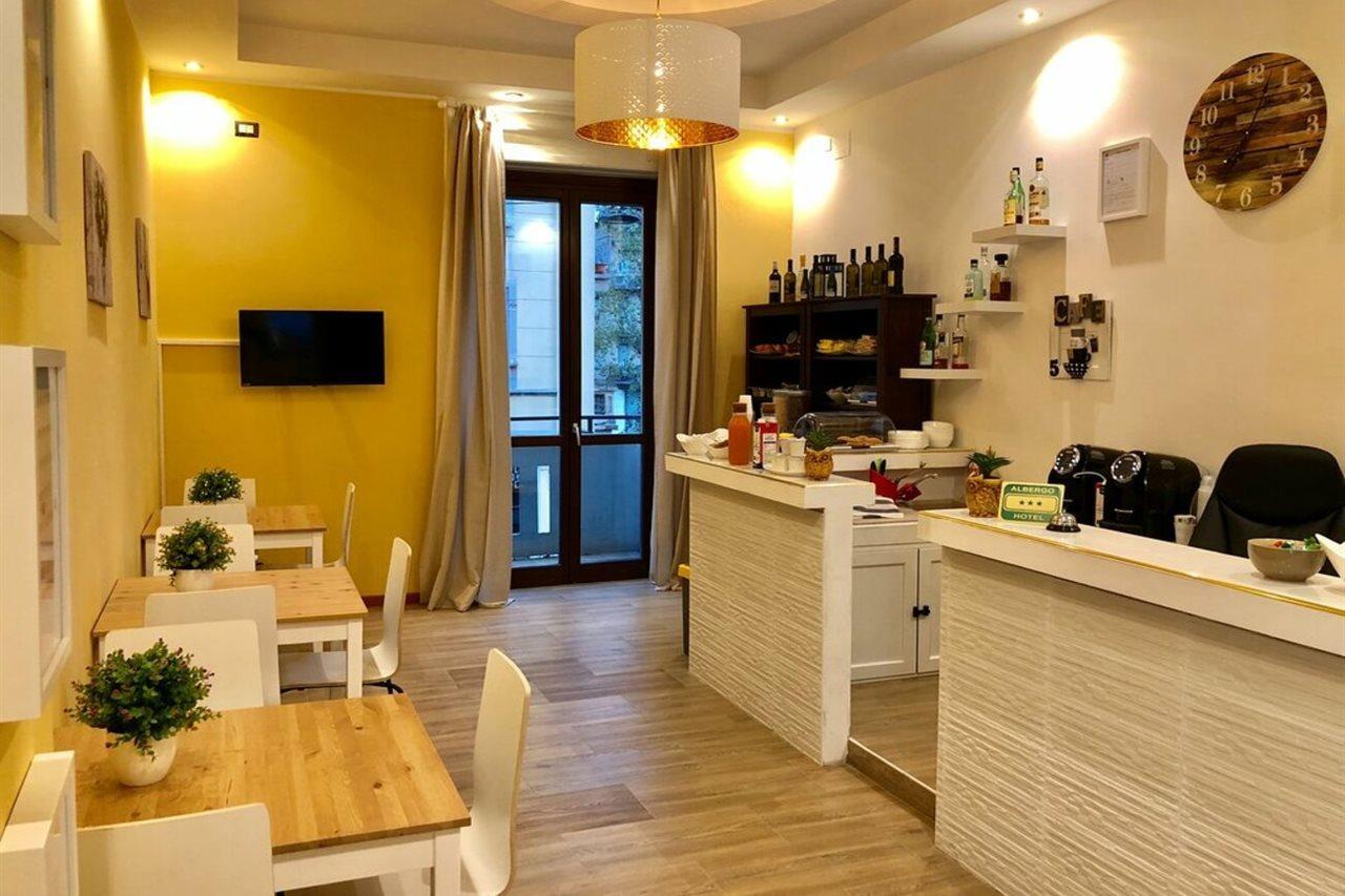 Golden Milano Hotel Екстериор снимка