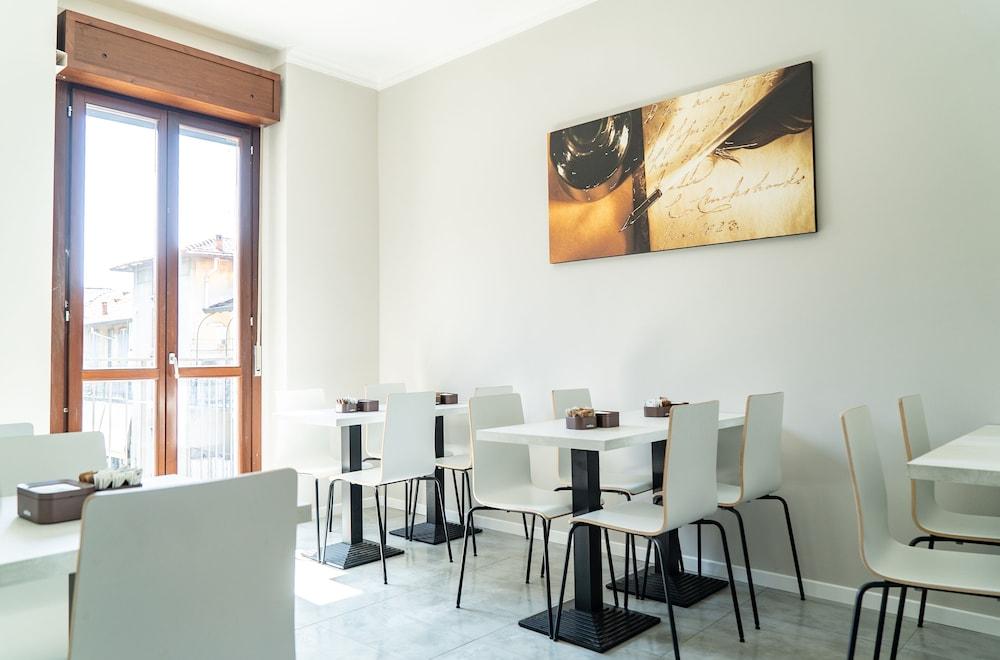 Golden Milano Hotel Екстериор снимка