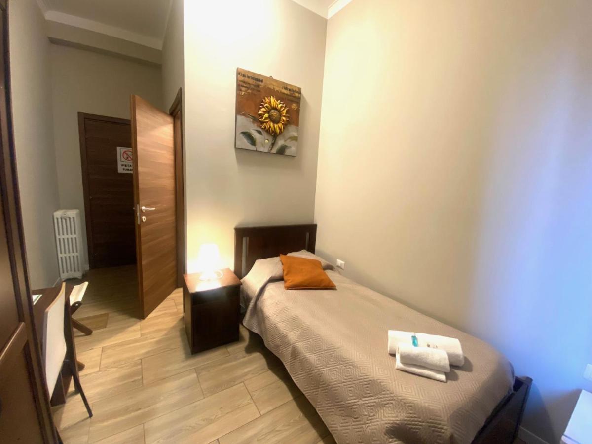 Golden Milano Hotel Екстериор снимка
