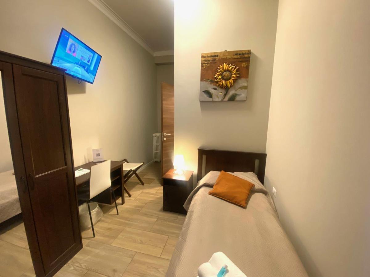 Golden Milano Hotel Екстериор снимка