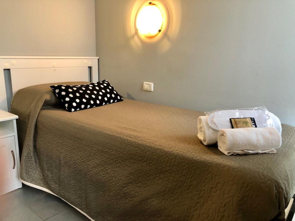 Golden Milano Hotel Екстериор снимка