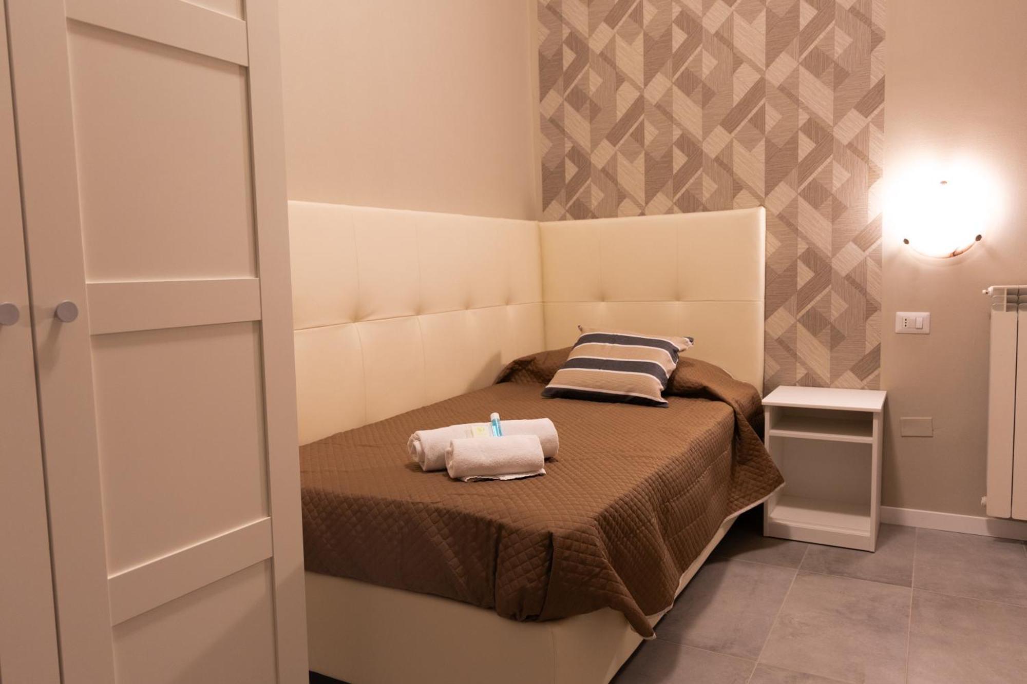 Golden Milano Hotel Екстериор снимка